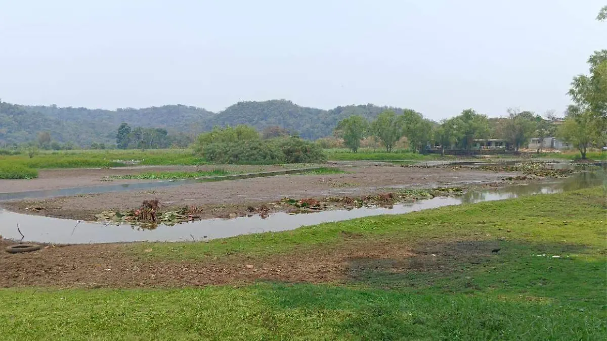 Laguna El Porvenir se seca 3